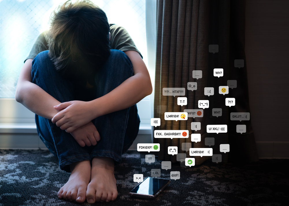 子供の「いじめ」はなぜ起きる？いじめの種類と原因：親ができる対処法